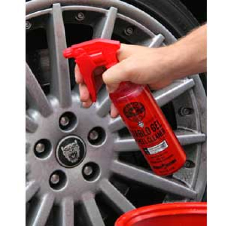 DIABLO GEL WHEEL AND RIM CLEANER 0,473l DIABLO GEL WHEEL AND RIM CLEANER 0,473l