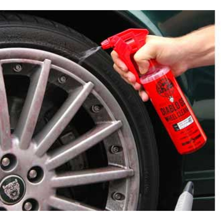 DIABLO GEL WHEEL AND RIM CLEANER 0,473l DIABLO GEL WHEEL AND RIM CLEANER 0,473l