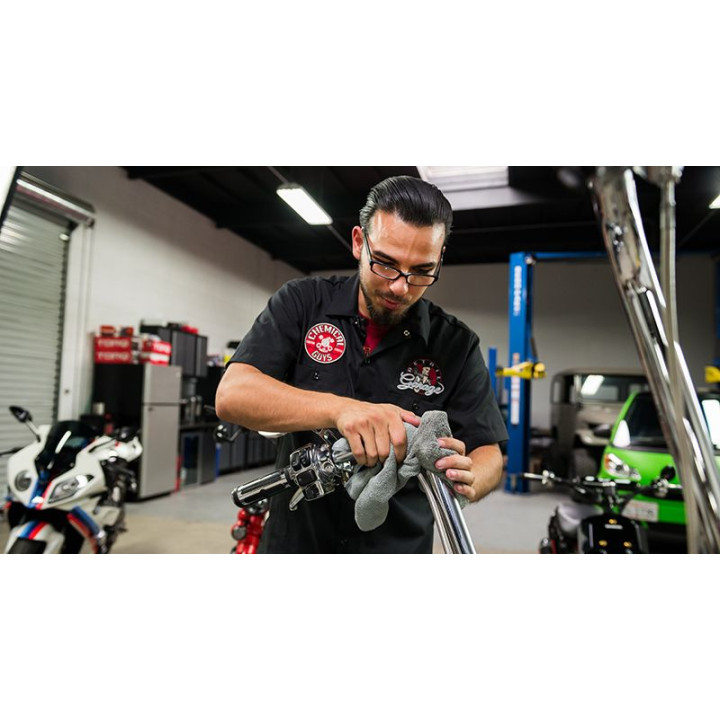 Moto Metal Polish Cleaner, Polish and Protectant for Motorcycles 0,473l Moto Metal Polish Cleaner, Polish and Protectant for Motorcycles 0,473l