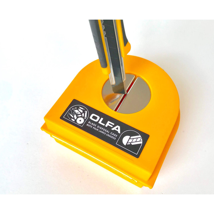 OLFA Bezpečnostný box na použité čepele OLFA Bezpečnostný box na použité čepele